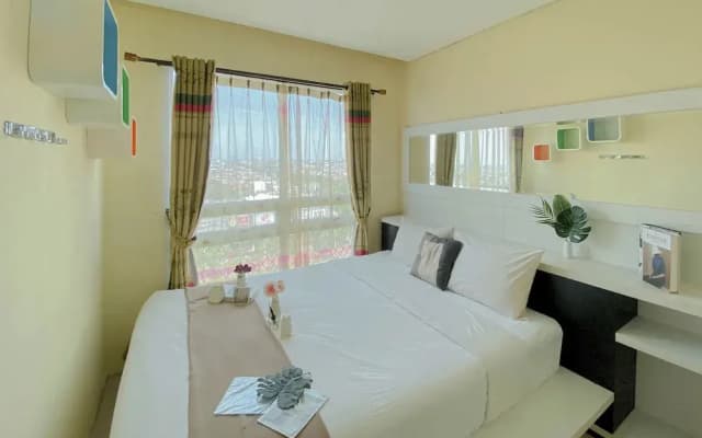 Comfy 2BR Apartment at Woodland Park Residence - photo 5