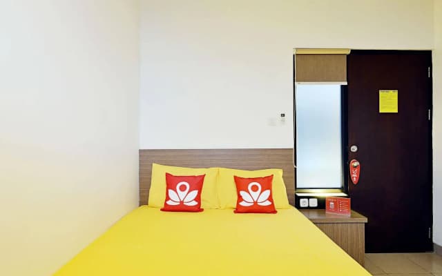 ZEN Rooms Setiabudi Barat - photo 2