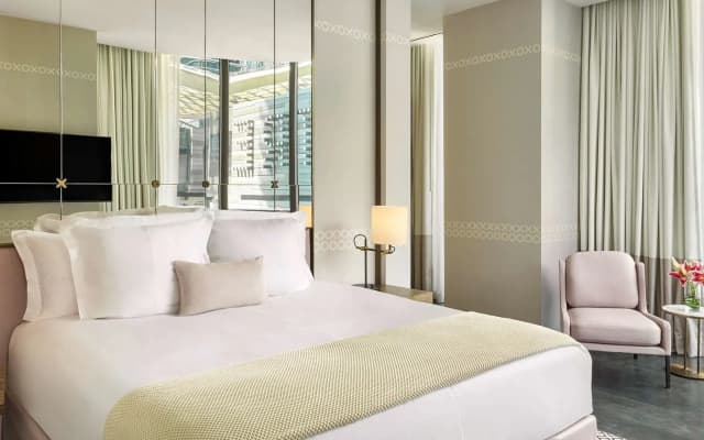 SLS LUX Brickell - photo 4