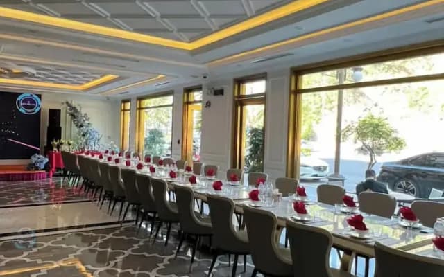 Ruby Queen Hotel - photo 5