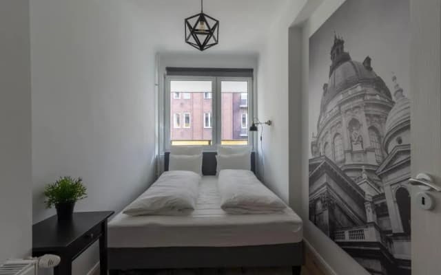 Standard Apartment by Hi5 - Madách - photo 2