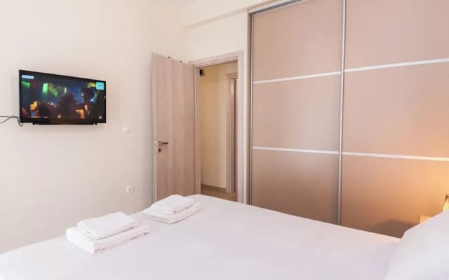Urban Chic 2BR Experience in Galatsi - photo 5
