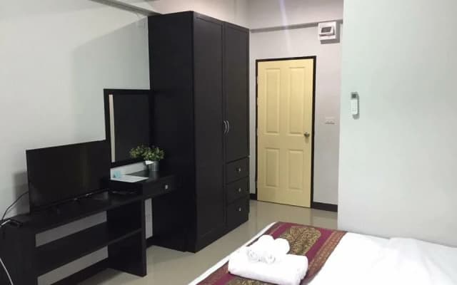 White Home Residence - photo 5