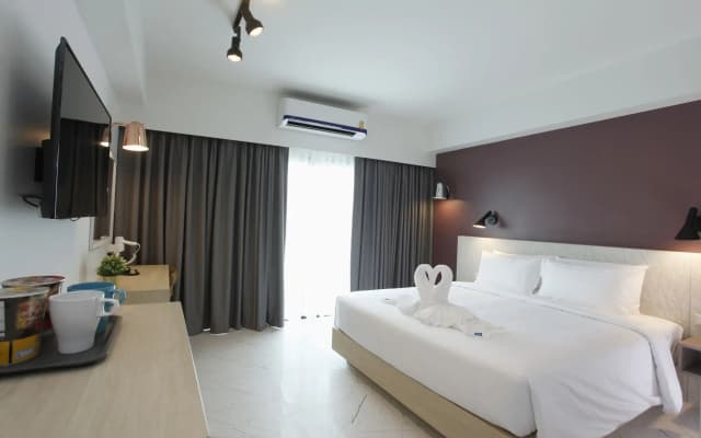 Port Canary Hotel - photo 2