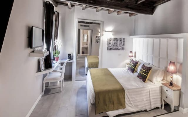 Town House Spagna - photo 3