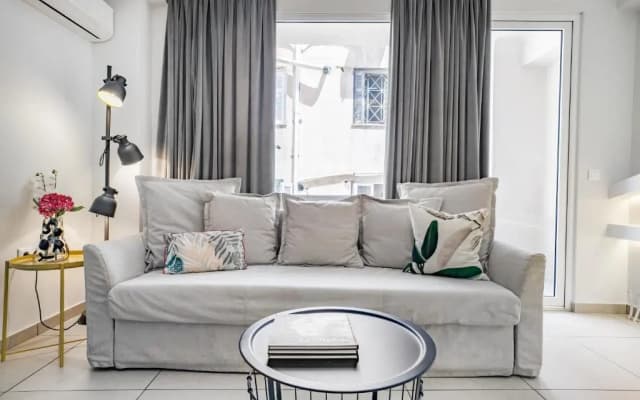 Supreme C1 Apartment in Syntagma - photo 2