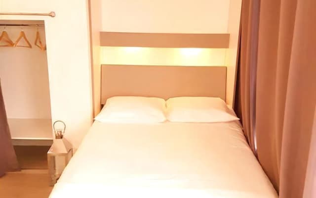 Amazing studio with big terrace, Jacuzzi and Sea View in Fabron in Nice - photo 5
