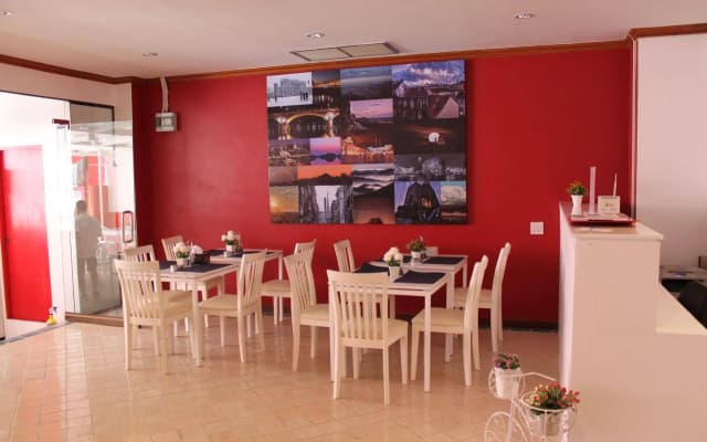 All Blue Guest House - photo 4