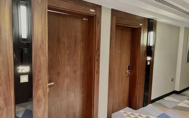 Abraj INN Royal 3 - photo 3