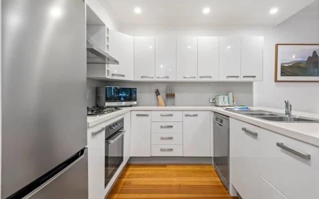 Perfect 2-bed Inner-city Home With Pool & BBQ Area - photo 4