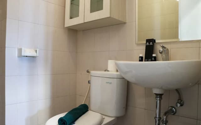 Scenic And Homey 2Br Signature Park Grande Apartment - photo 4