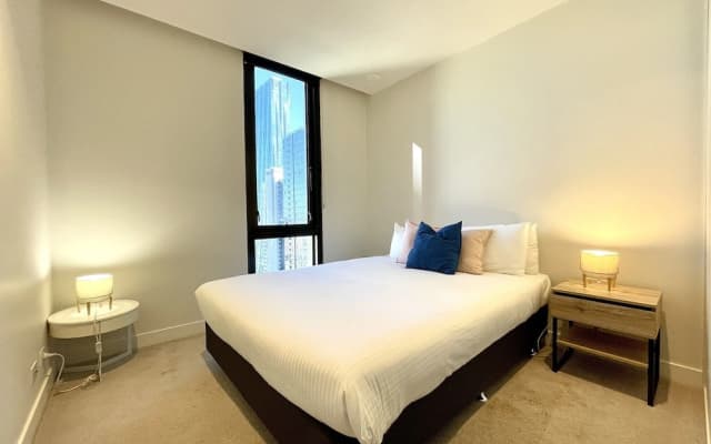 Readyset Apartments at Empire - photo 2