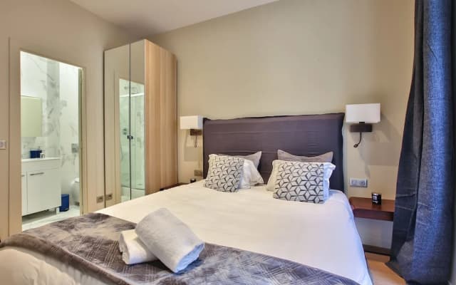 61 - Luxury Parisian Home Sebastopol 2DD - photo 5