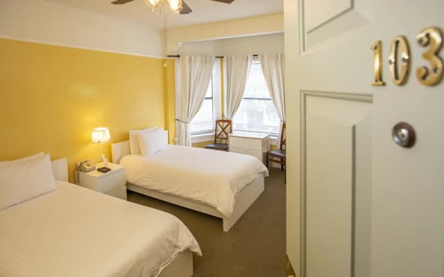 Hayes Valley Inn - photo 3