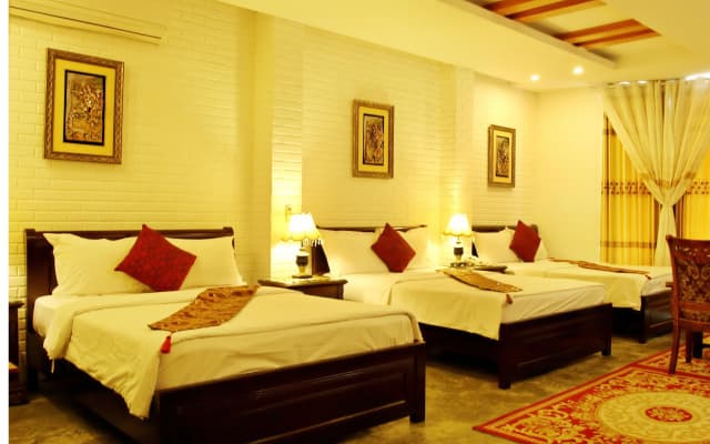 Louis Hotel - photo 3