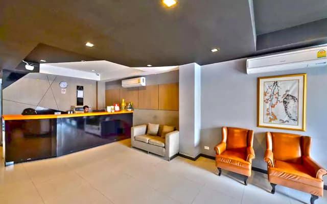 H2 Hotel - photo 2