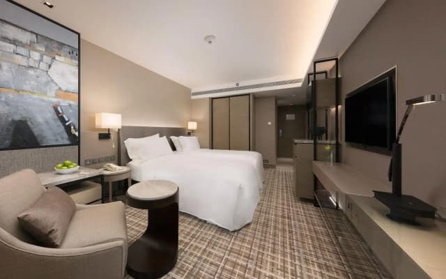 New World Millennium Hong Kong Hotel - photo 5