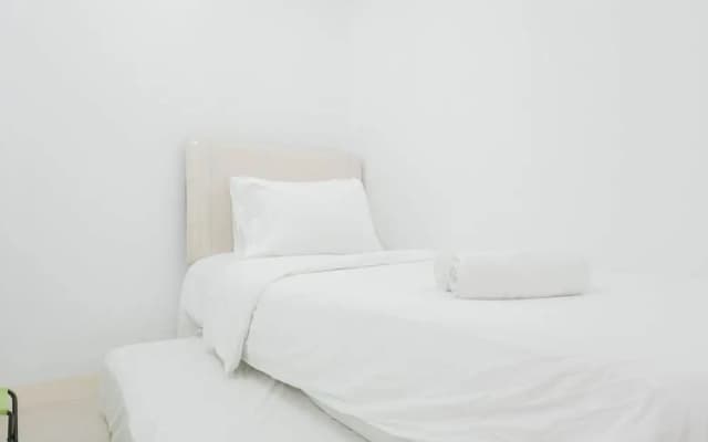 Elegant 2BR at Bassura City Apartment - photo 2