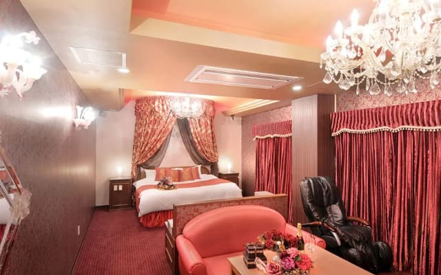 Hotel Chapel Cinderella - photo 5
