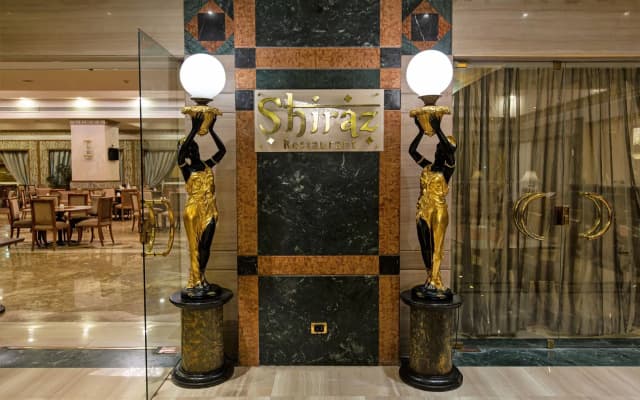 Triumph Plaza Hotel - photo 2