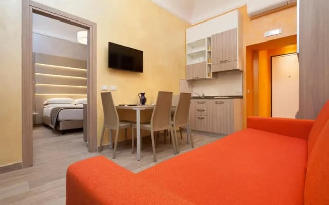 Jackie's Apartments - photo 5