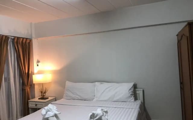 At 42 Residence - photo 5