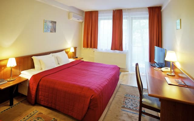 Gold Apartments - photo 4