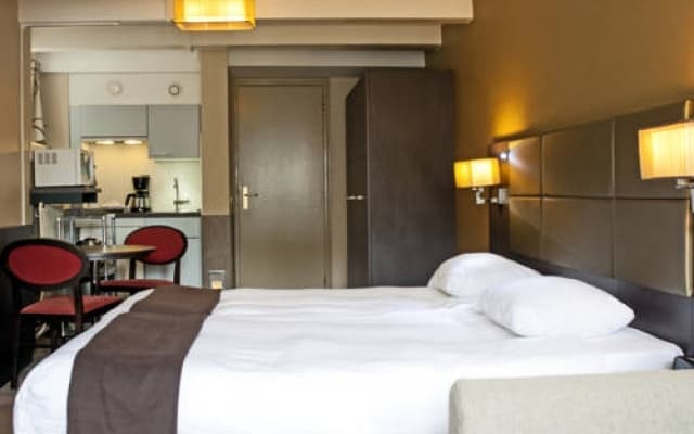 NH Collection Amsterdam Barbizon Palace - photo 3