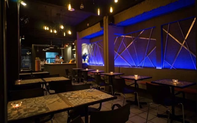 202 Hotel & Restaurant - photo 3