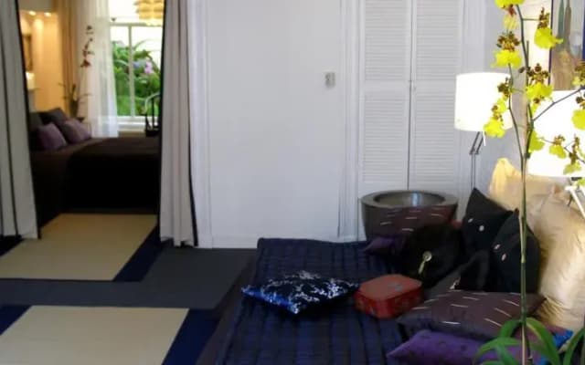 Palace Bed and Breakfast - photo 3