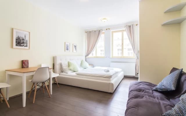 Charles Bridge Studio Apartment By Easybnb - photo 2