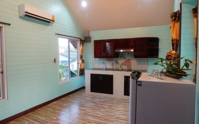 Ruenthai Boutique - photo 2