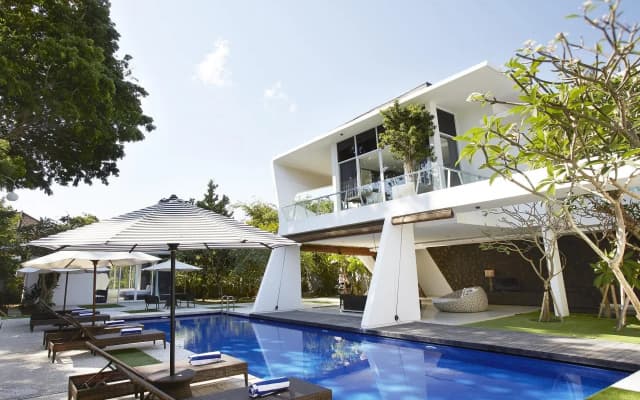 2Villa Z Rezidence 8BR with 2pools- 5Min Seminyak - photo 4
