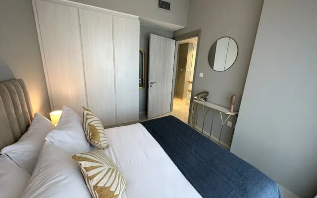 Easygo-cozy 1bdr Zada Tower - photo 3