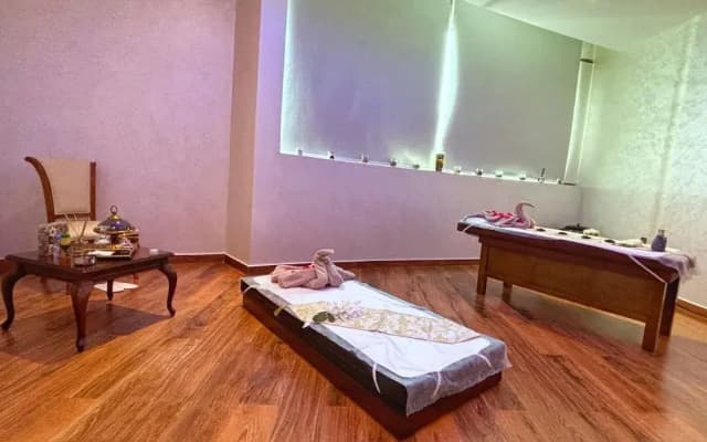 City Gate Hotel - photo 3