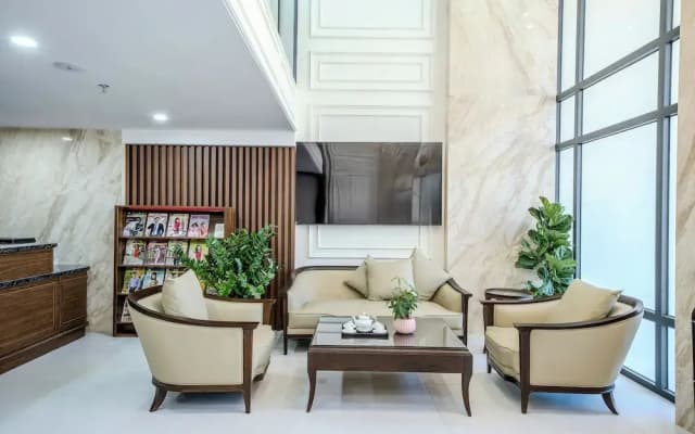 Tourane Boutique Hotel - photo 2