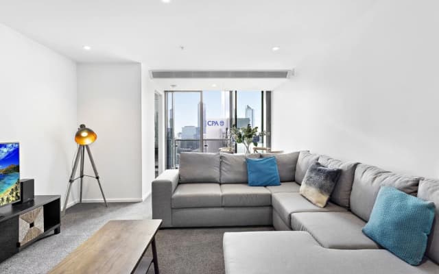 SONYA, 2BDR Southbank Apartment - photo 3