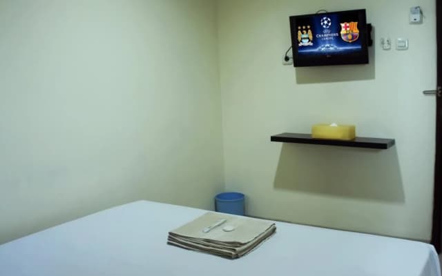 Aranis Hotel - photo 2