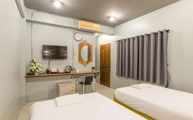 Sanim Hostel - photo 2