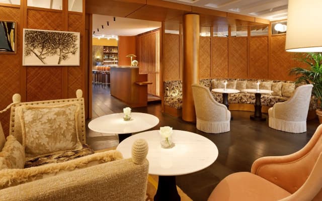 Le Belgrand Hotel Paris Champs Elysees, Tapestry by Hilton - photo 2
