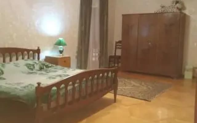 Iulia's House - photo 4
