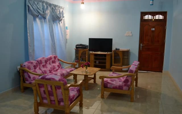 Fehi Inn - photo 5