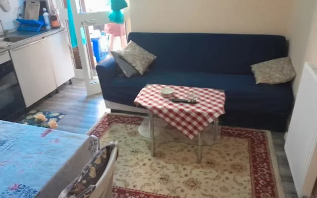 charming 1-bed apartment in roma - photo 2