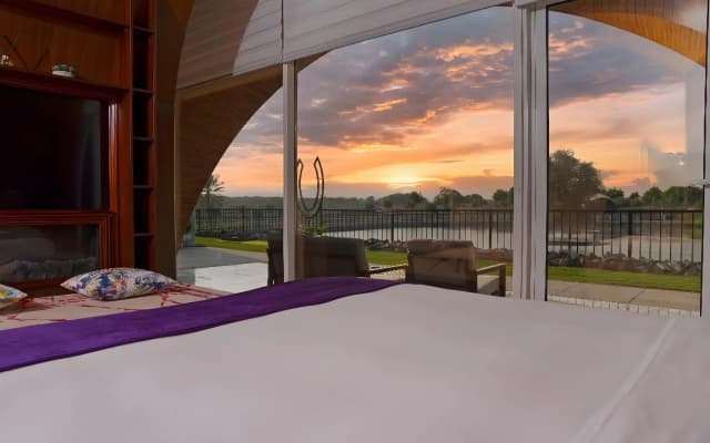 Nirvana Retreat - photo 3