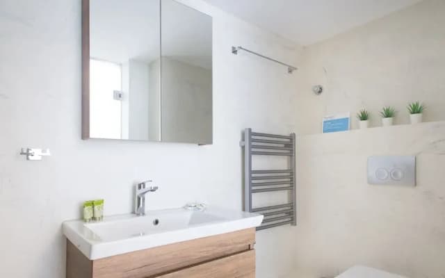 57M Homm Fancy Koukaki Lodge(No Front Desk, Need To Contact Property  7 Days In Advance To Arrange Check In ) - photo 4