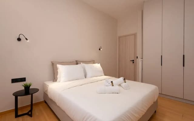 Athens Hippest Apartment - photo 2