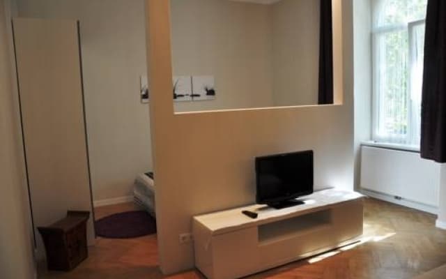 Bluedanube Apartments - Nestroy - photo 4