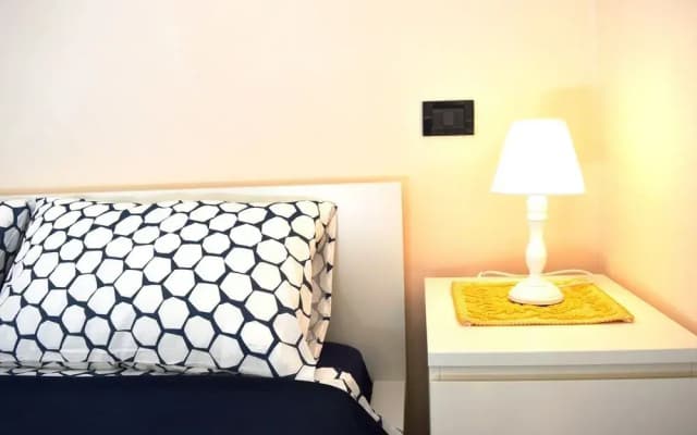 Ponte Vecchio Charming Suite - photo 4