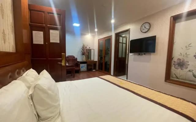 Ngoc Lan 2 Hotel- by Bay Luxury - photo 3