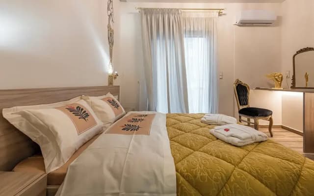 Koukaki Luxury Suites - photo 5